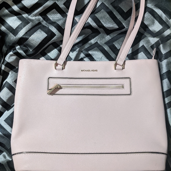 Michael Kors Frame Out Large North South Tote - Picture 2 of 6